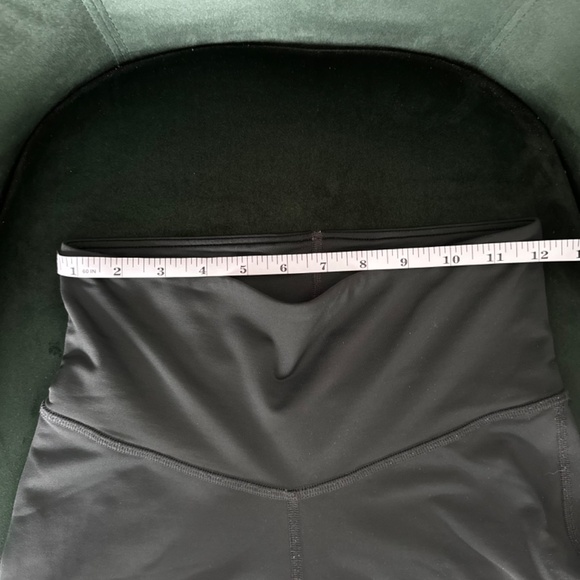 ✨| MICHI | ✨ Instinct Legging, FOREST, Size Small, Made in Canada 🇨🇦 - Picture 4 of 4